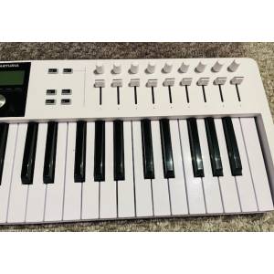 MASTERKEYBOARD ARTURIA KEYLAB ESSENTIAL 49 MK3