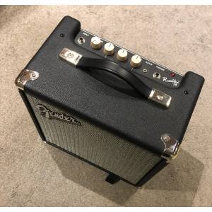 AMPLIFICATORE PER BASSO FENDER RUMBLE 15