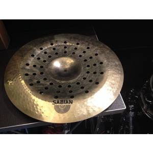 PIATTO SABIAN AA HOLY CHINA 17&quot;